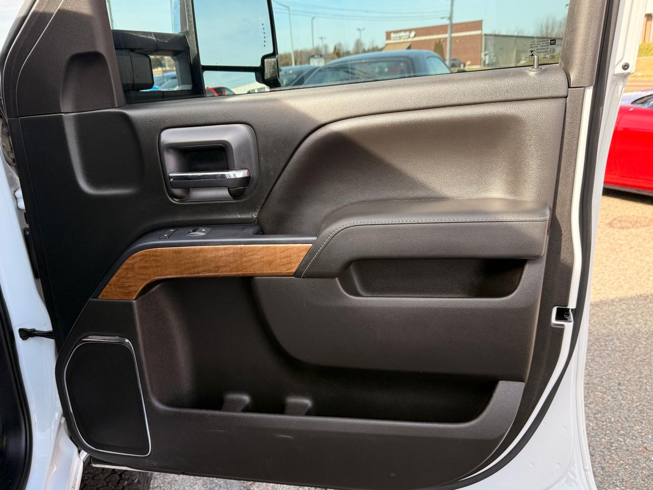 Chevrolet Silverado 3500HD 4WD Crew Cab 154" LTZ 2018