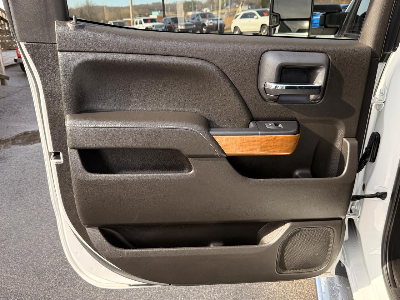 Chevrolet Silverado 3500HD 4WD Crew Cab 154" LTZ 2018