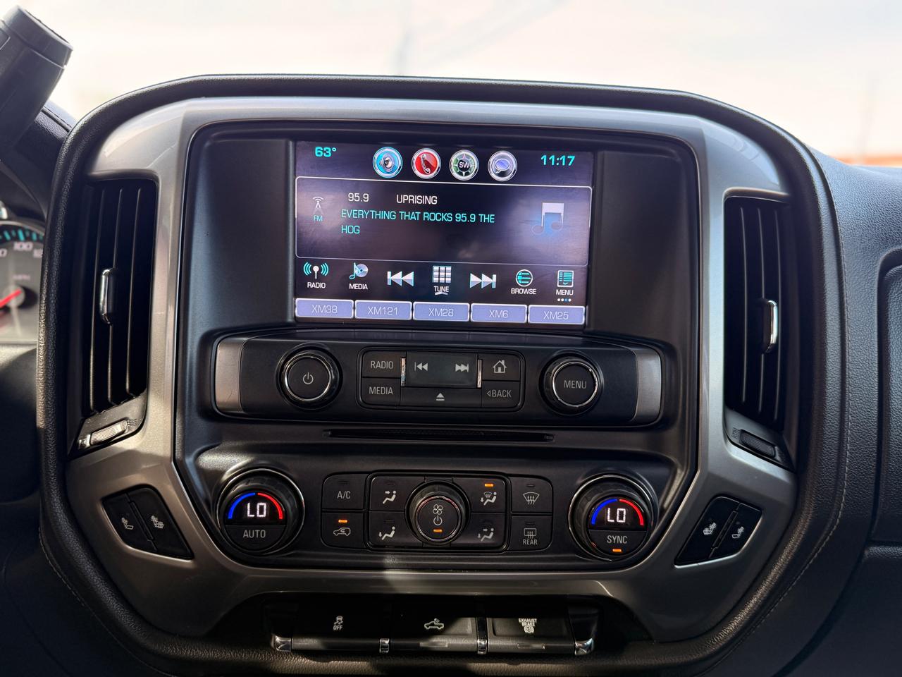 Chevrolet Silverado 3500HD 4WD Crew Cab 154" LTZ 2018