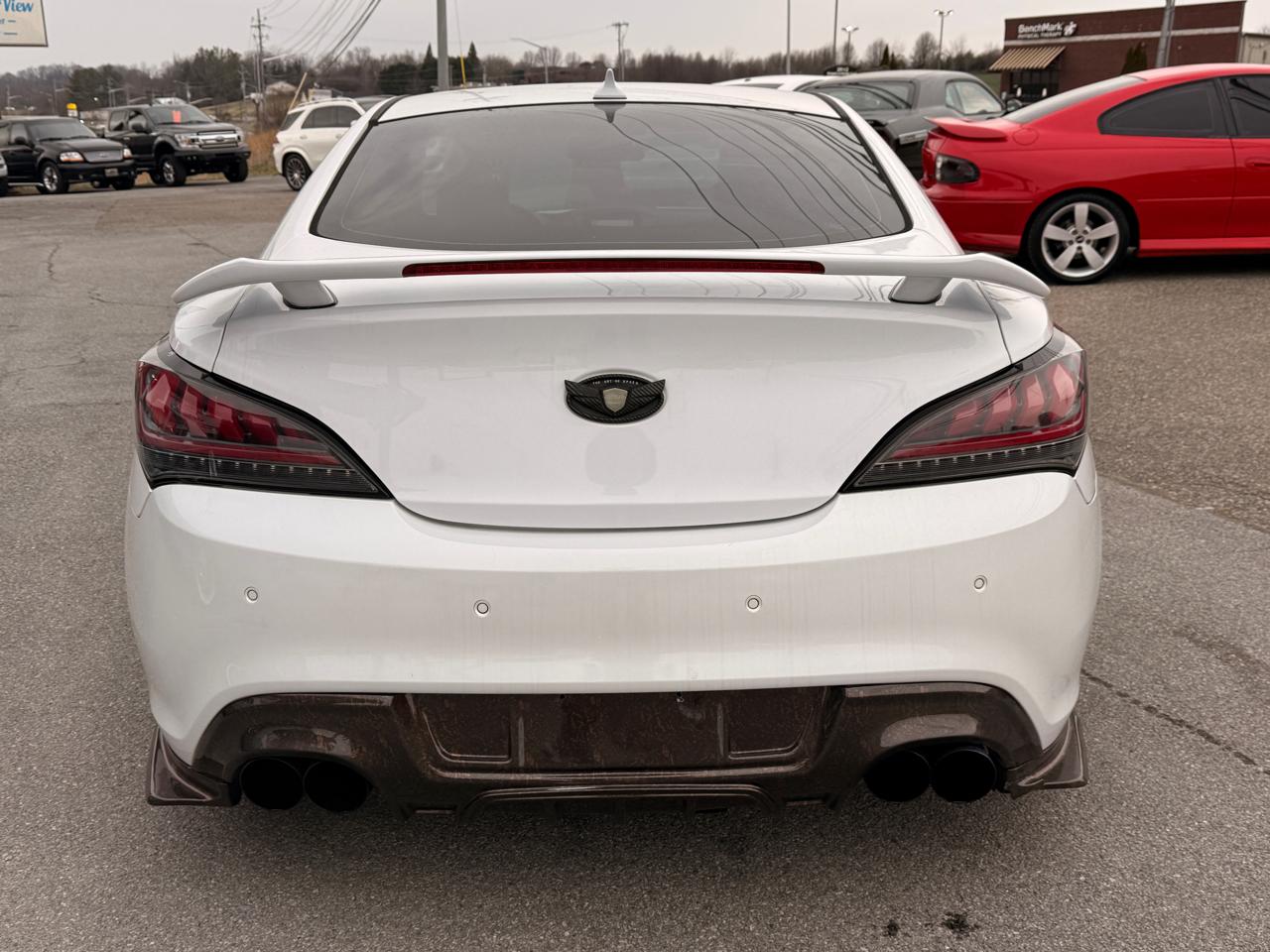 Hyundai Genesis Coupe 2dr 3.8L Auto Ultimate w/Black Seats 2016