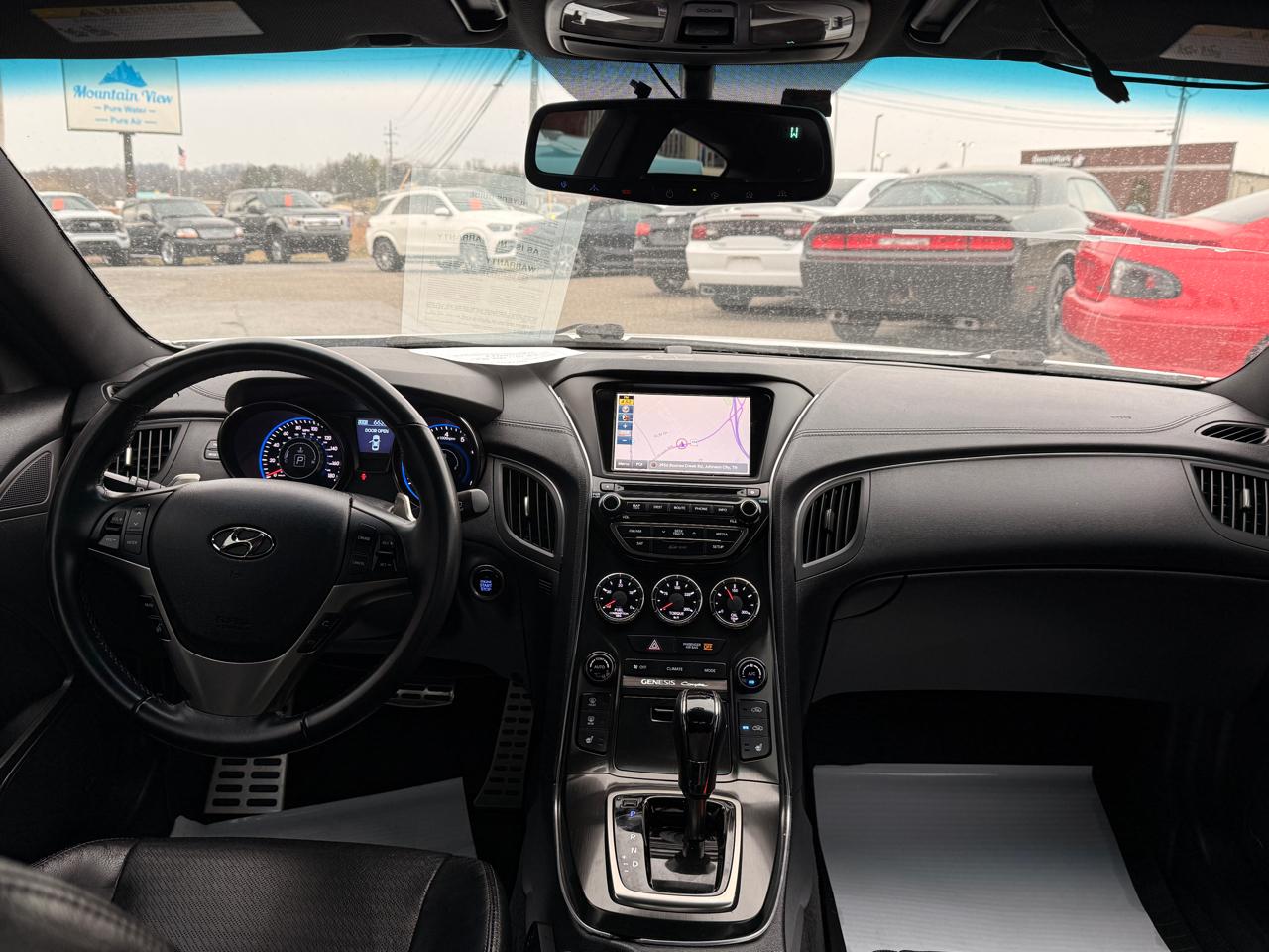 Hyundai Genesis Coupe 2dr 3.8L Auto Ultimate w/Black Seats 2016