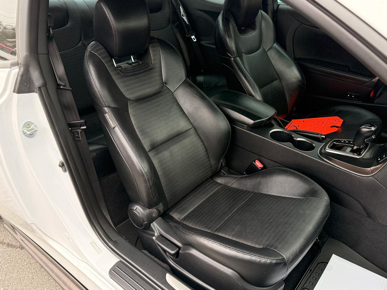 Hyundai Genesis Coupe 2dr 3.8L Auto Ultimate w/Black Seats 2016