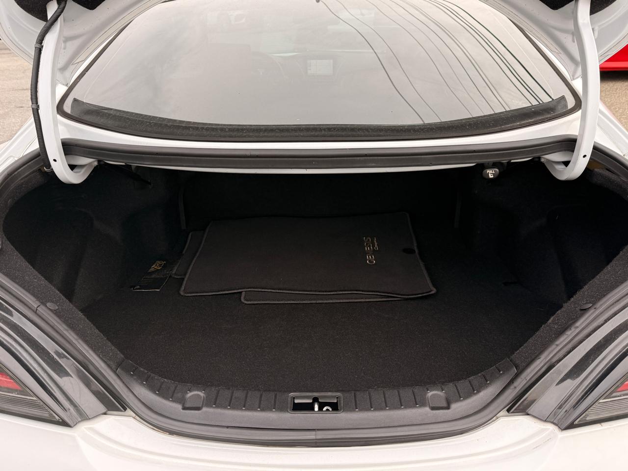 Hyundai Genesis Coupe 2dr 3.8L Auto Ultimate w/Black Seats 2016