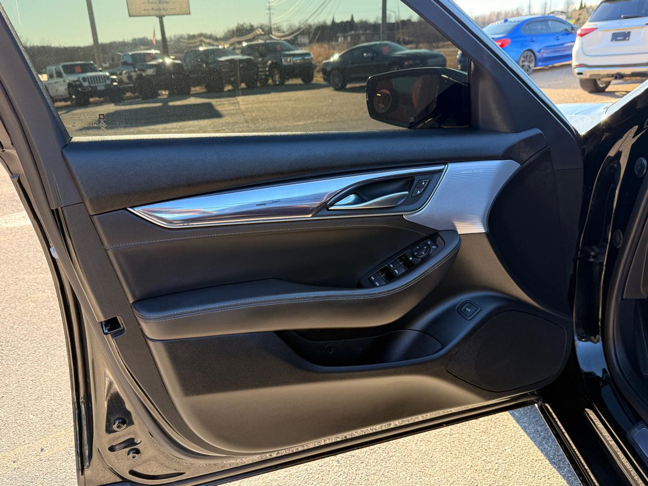 Cadillac CT5 4dr Sdn Luxury 2020