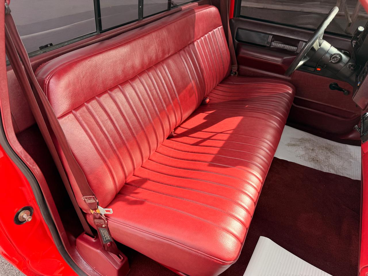 Chevrolet 1/2 Ton Pickups Fleetside 117.5" WB 1988