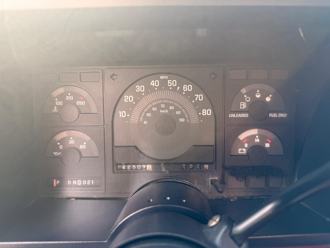 Chevrolet 1/2 Ton Pickups Fleetside 117.5" WB 1988