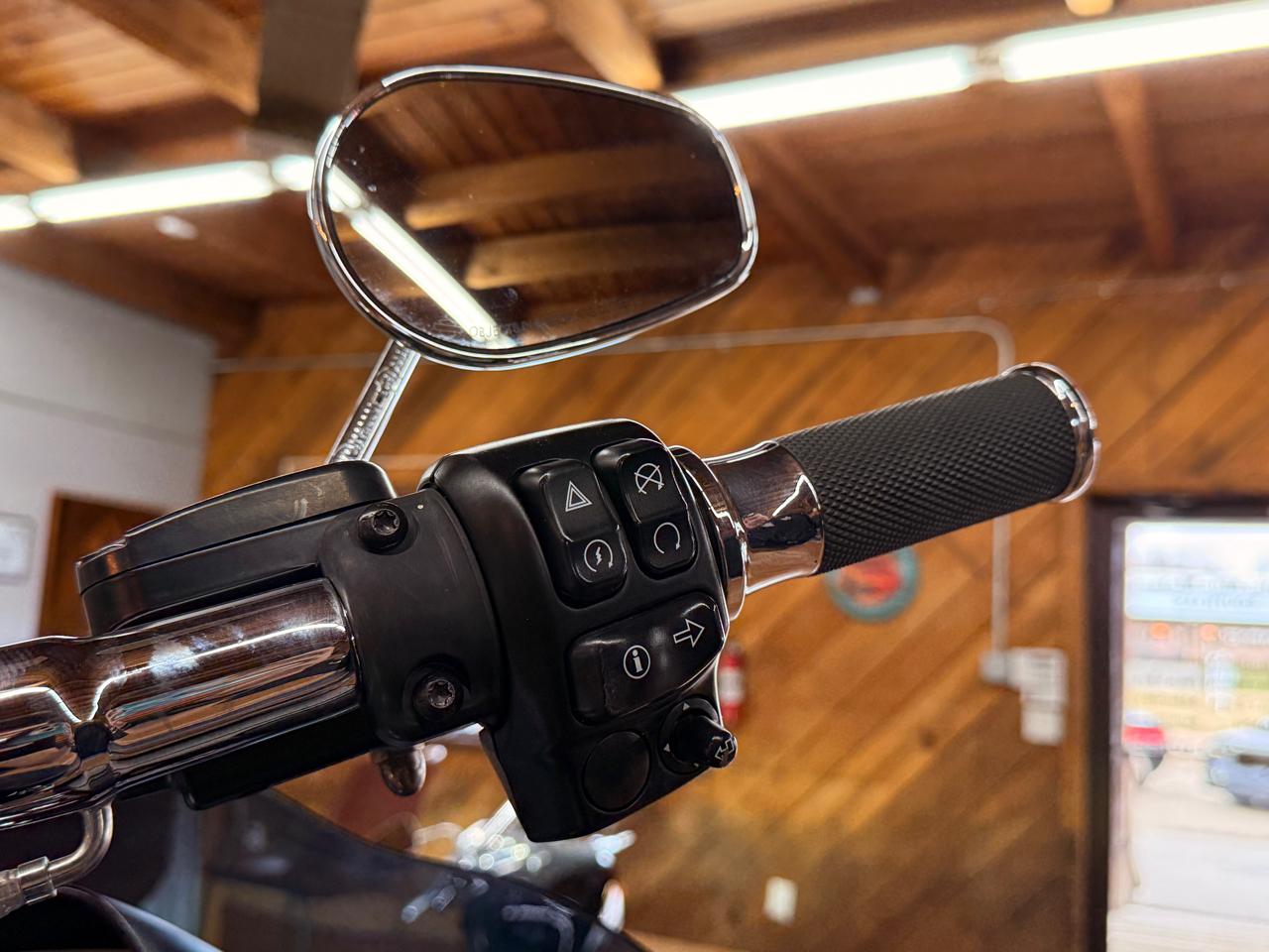 Harley-Davidson Road Glide  2021