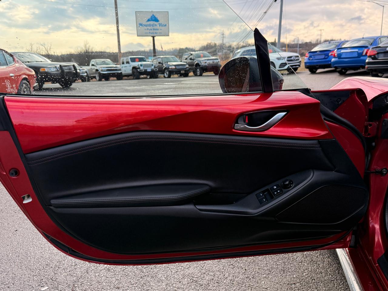 Mazda MX-5 Miata 2dr Conv Man Club 2016