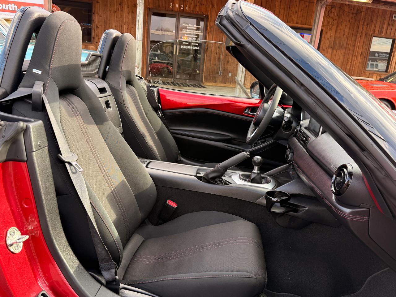 Mazda MX-5 Miata 2dr Conv Man Club 2016