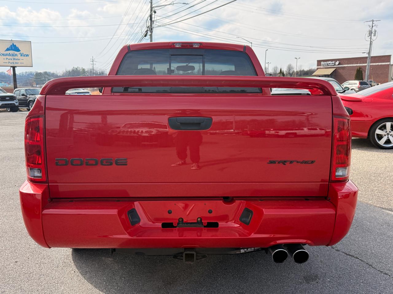 Dodge Ram SRT-10 2dr Reg Cab 120.5" WB SRT-10 2004