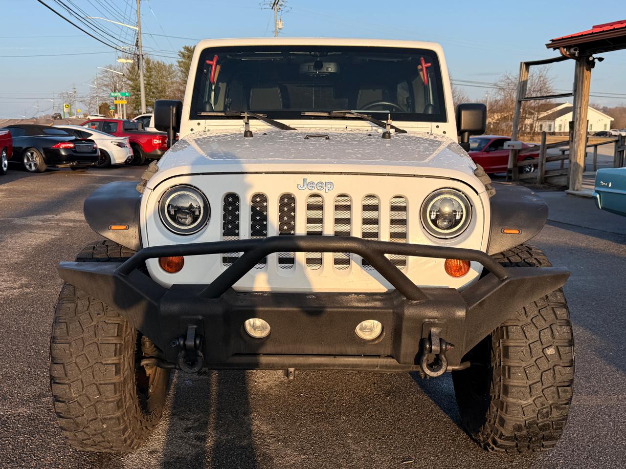 Jeep Wrangler Unlimited 4WD 4dr Sahara 2013