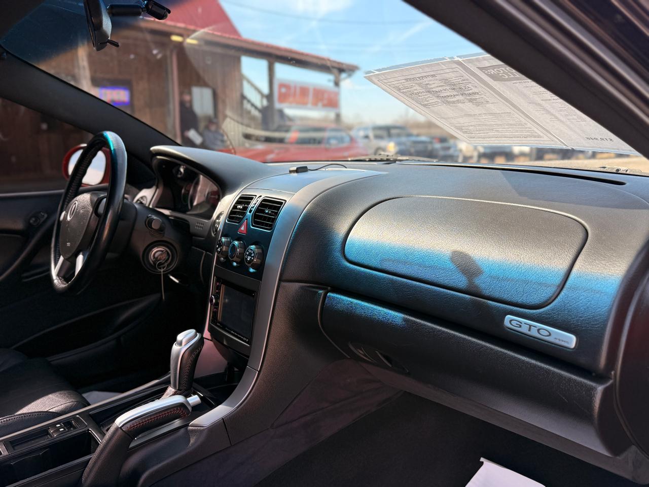 Pontiac GTO 2dr Cpe 2005