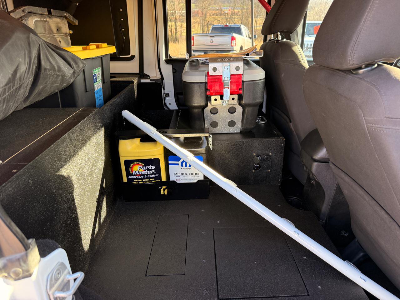 Jeep Wrangler Unlimited 4WD 4dr Sport 2013