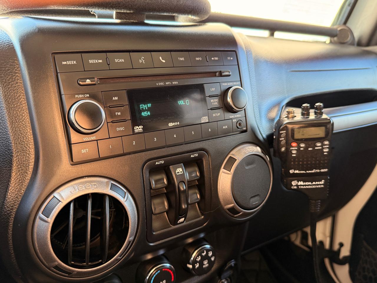 Jeep Wrangler Unlimited 4WD 4dr Sport 2013