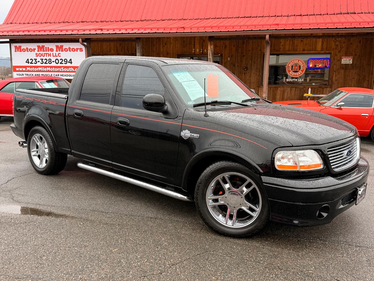 2002 Ford F-150 SuperCrew 139" Harley Davidson