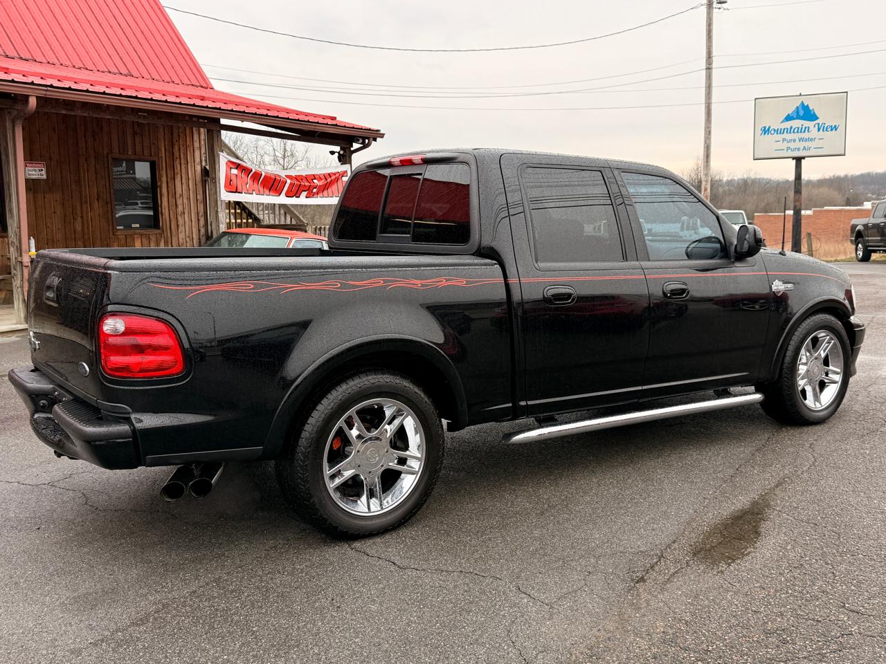 Ford F-150 SuperCrew 139" Harley Davidson 2002