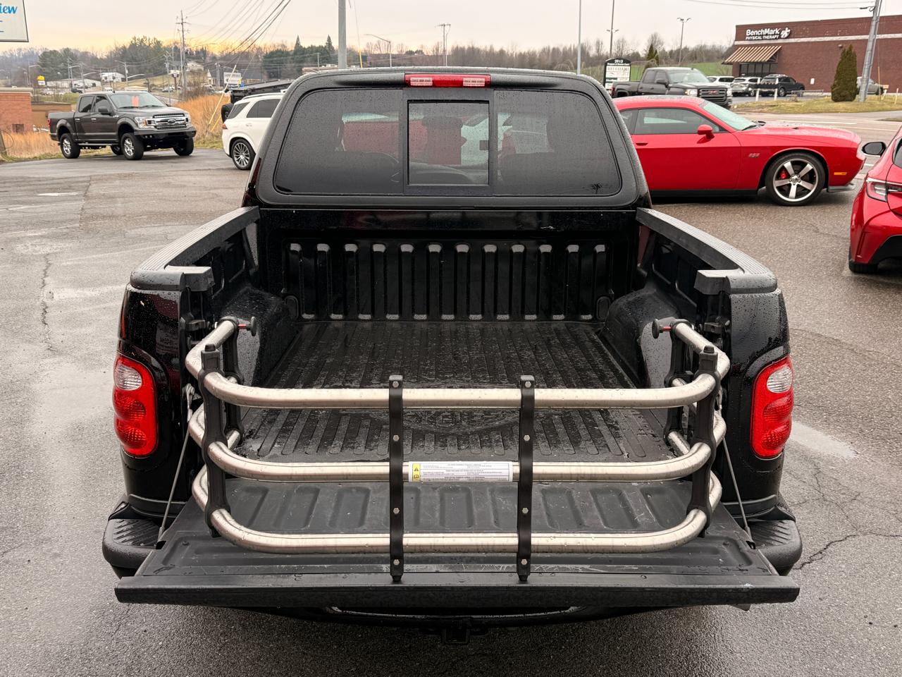 Ford F-150 SuperCrew 139" Harley Davidson 2002