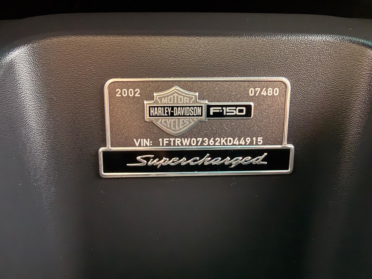 Ford F-150 SuperCrew 139" Harley Davidson 2002