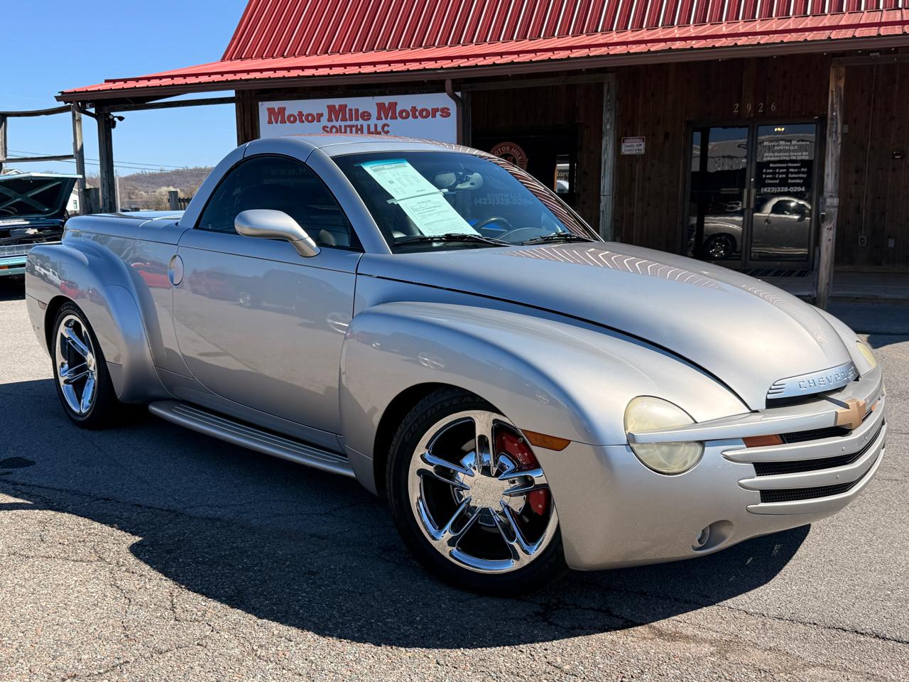2004 Chevrolet SSR Reg Cab 116.0" WB LS