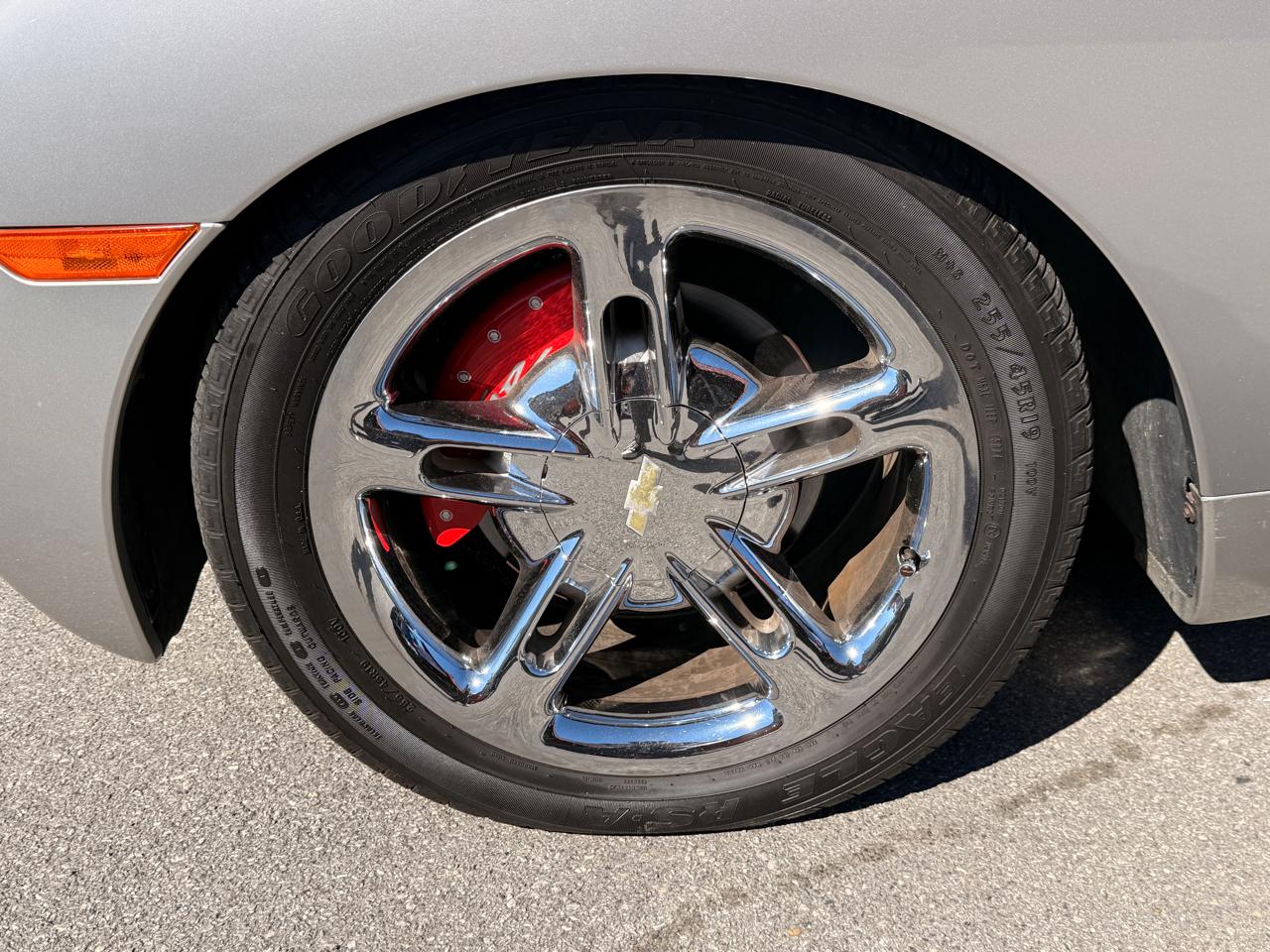 Chevrolet SSR Reg Cab 116.0" WB LS 2004