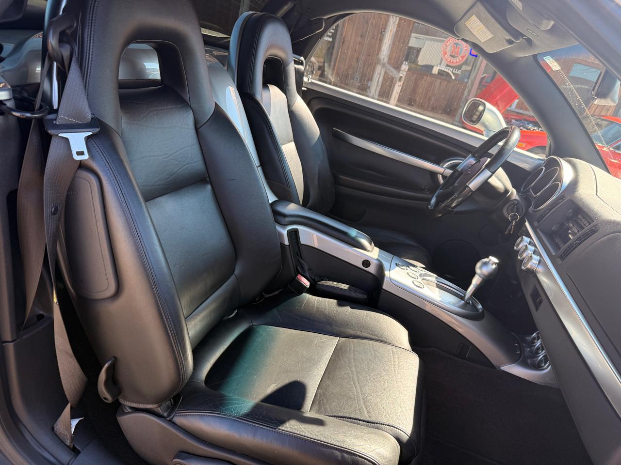 Chevrolet SSR Reg Cab 116.0" WB LS 2004