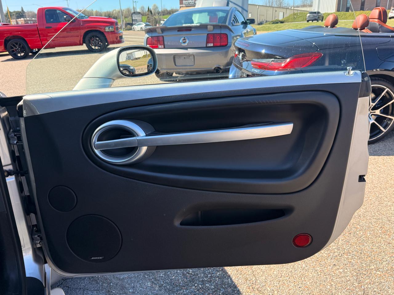 Chevrolet SSR Reg Cab 116.0" WB LS 2004