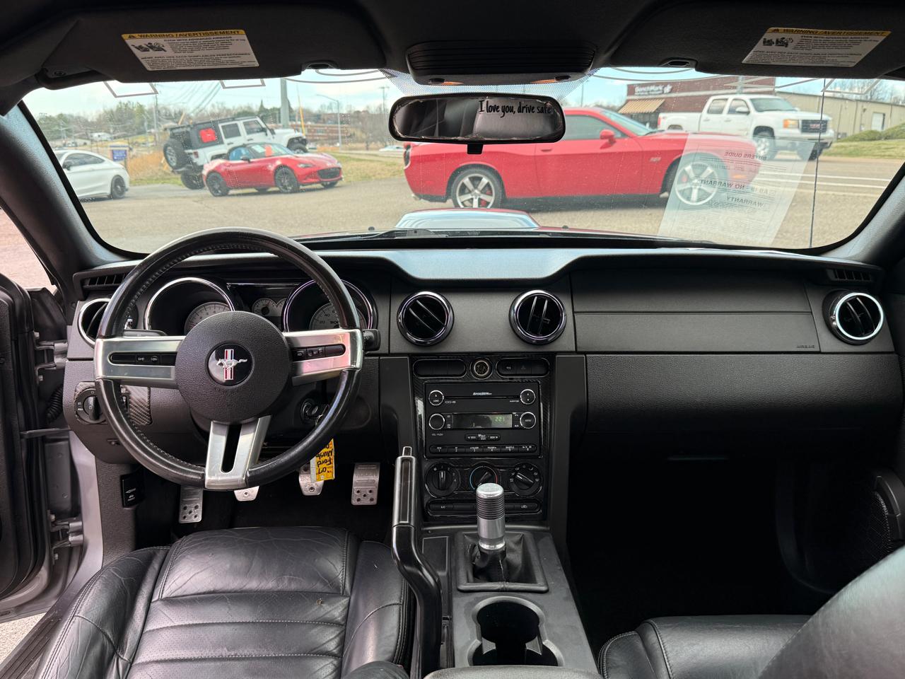 Ford Mustang 2dr Cpe GT Deluxe 2007