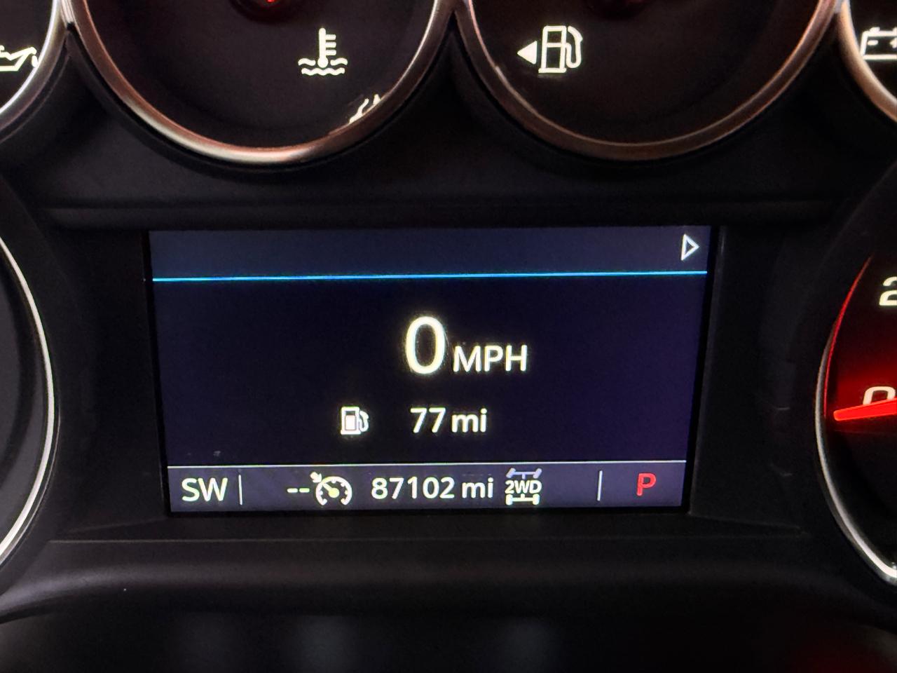 Chevrolet Silverado 1500 4WD Crew Cab 147" RST 2020