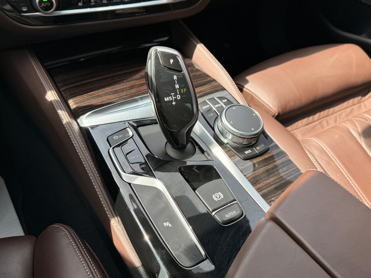 BMW 5 Series 540i xDrive Sedan 2018