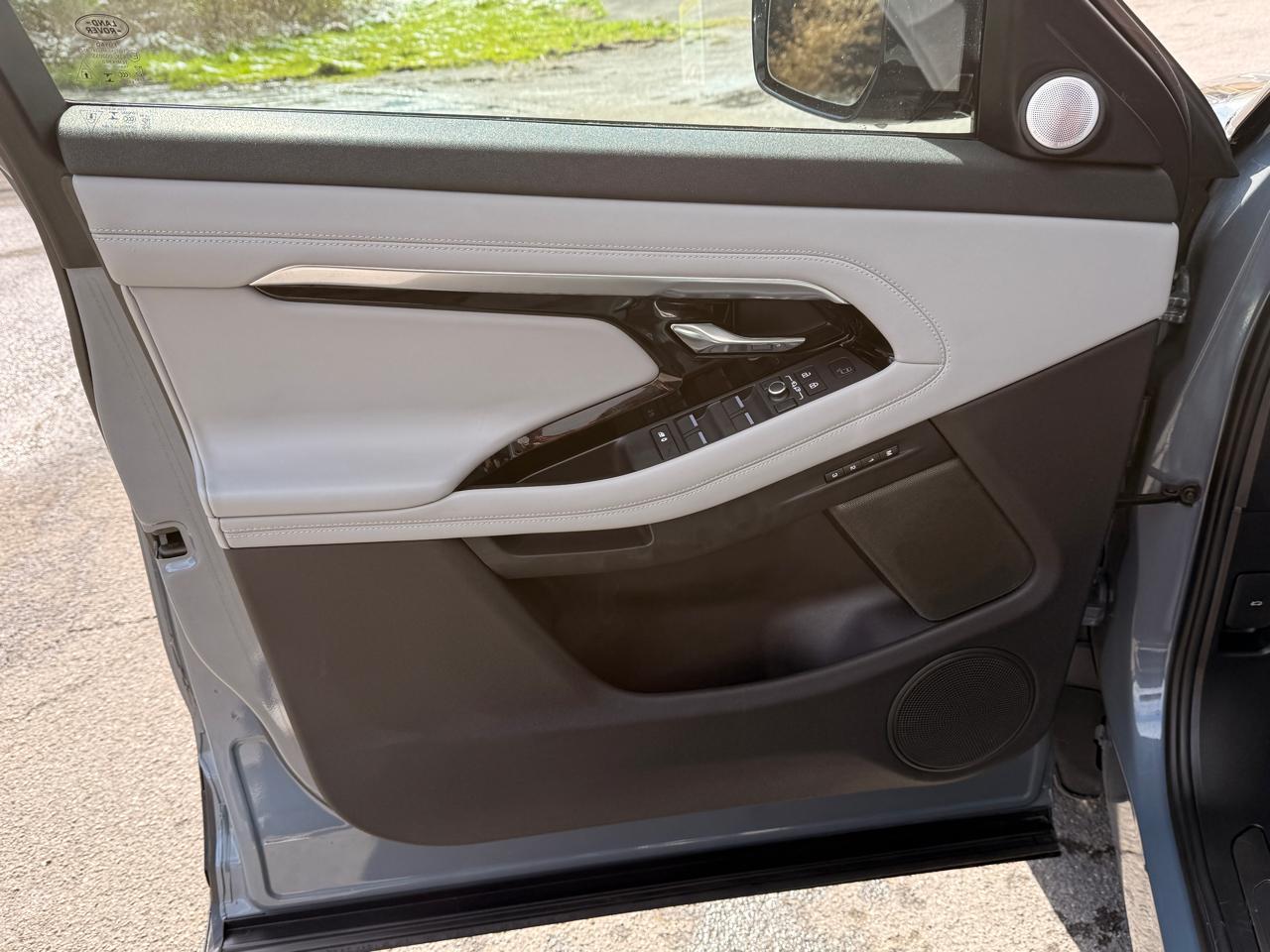 Land Rover Range Rover Evoque R-Dynamic HSE AWD 2021