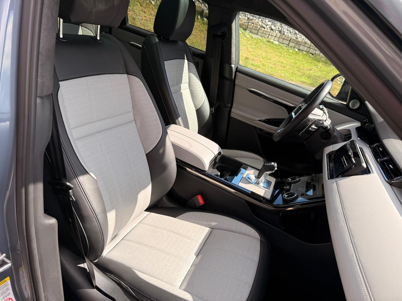 Land Rover Range Rover Evoque R-Dynamic HSE AWD 2021