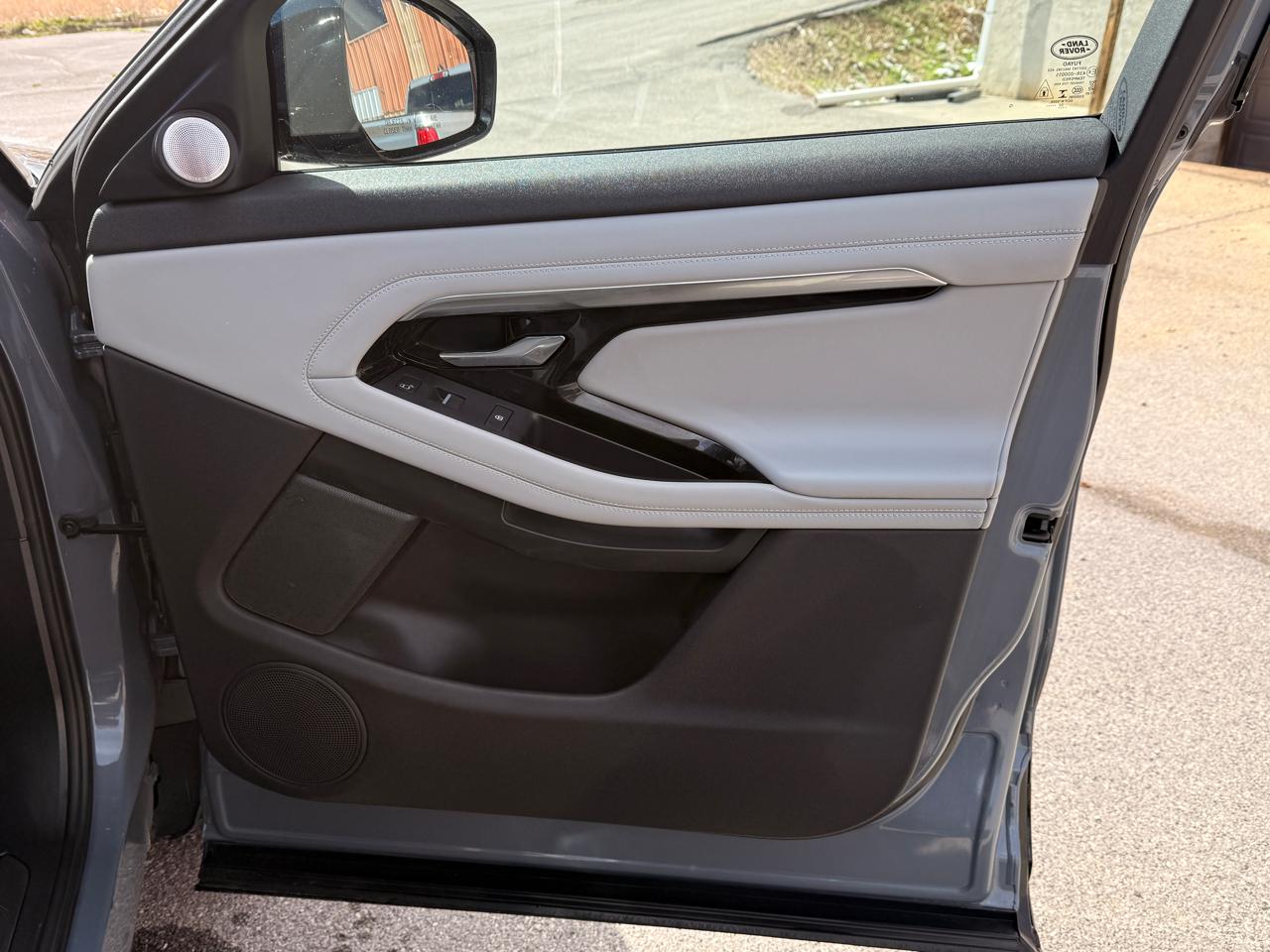 Land Rover Range Rover Evoque R-Dynamic HSE AWD 2021