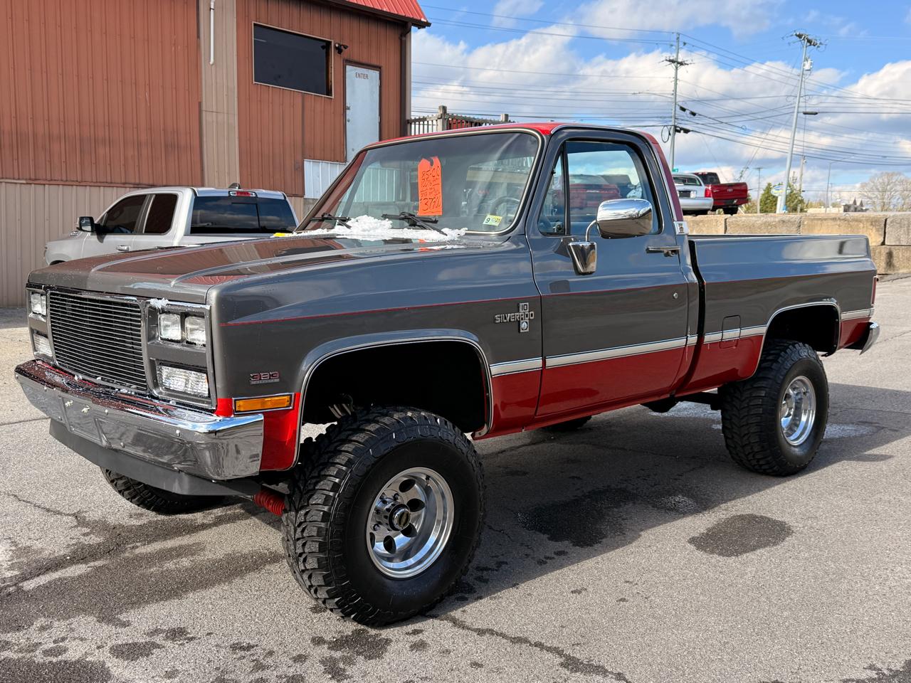 Chevrolet Pickup C10 Stepside 117.5" WB 1985