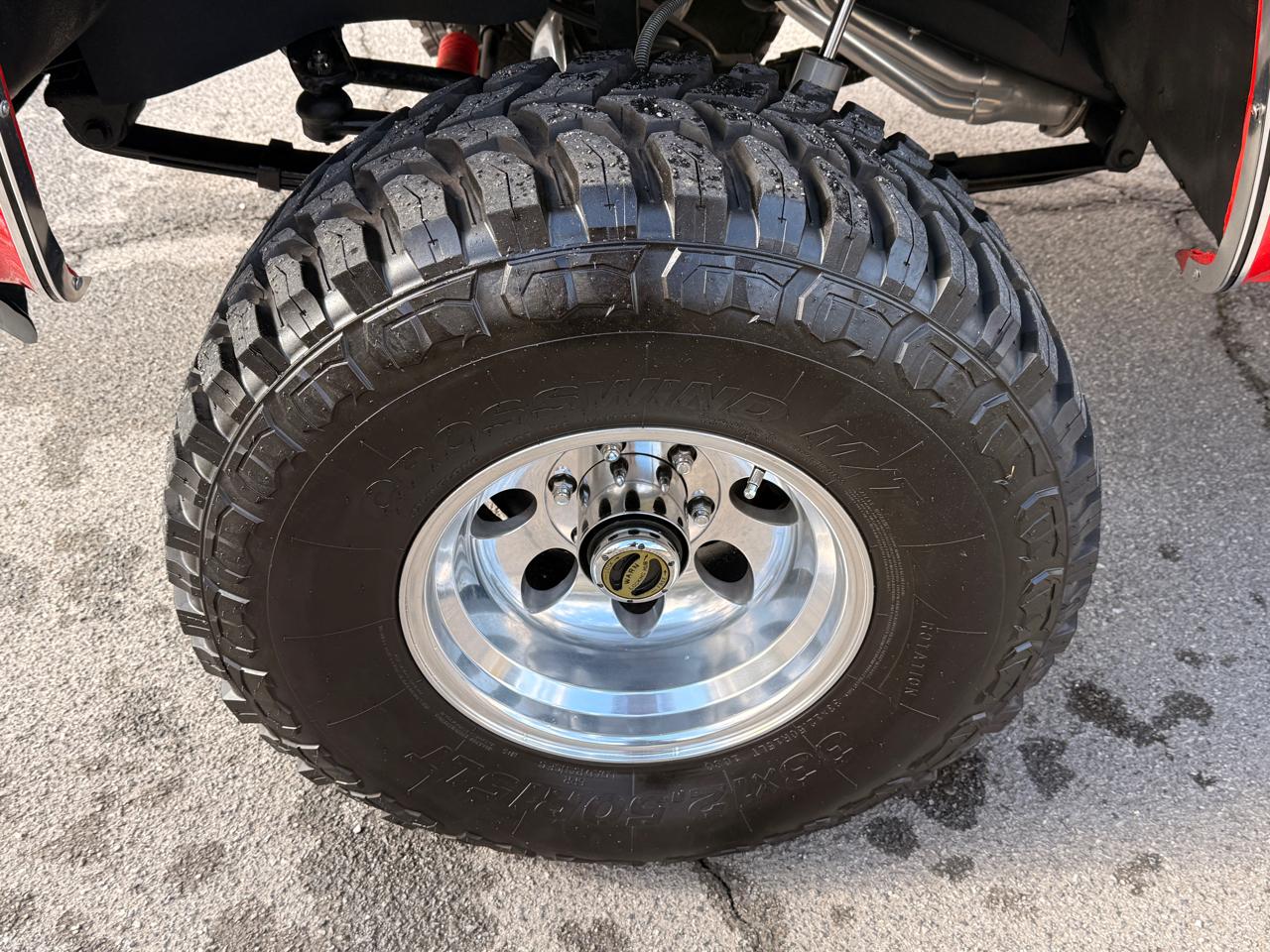 Chevrolet Pickup C10 Stepside 117.5" WB 1985