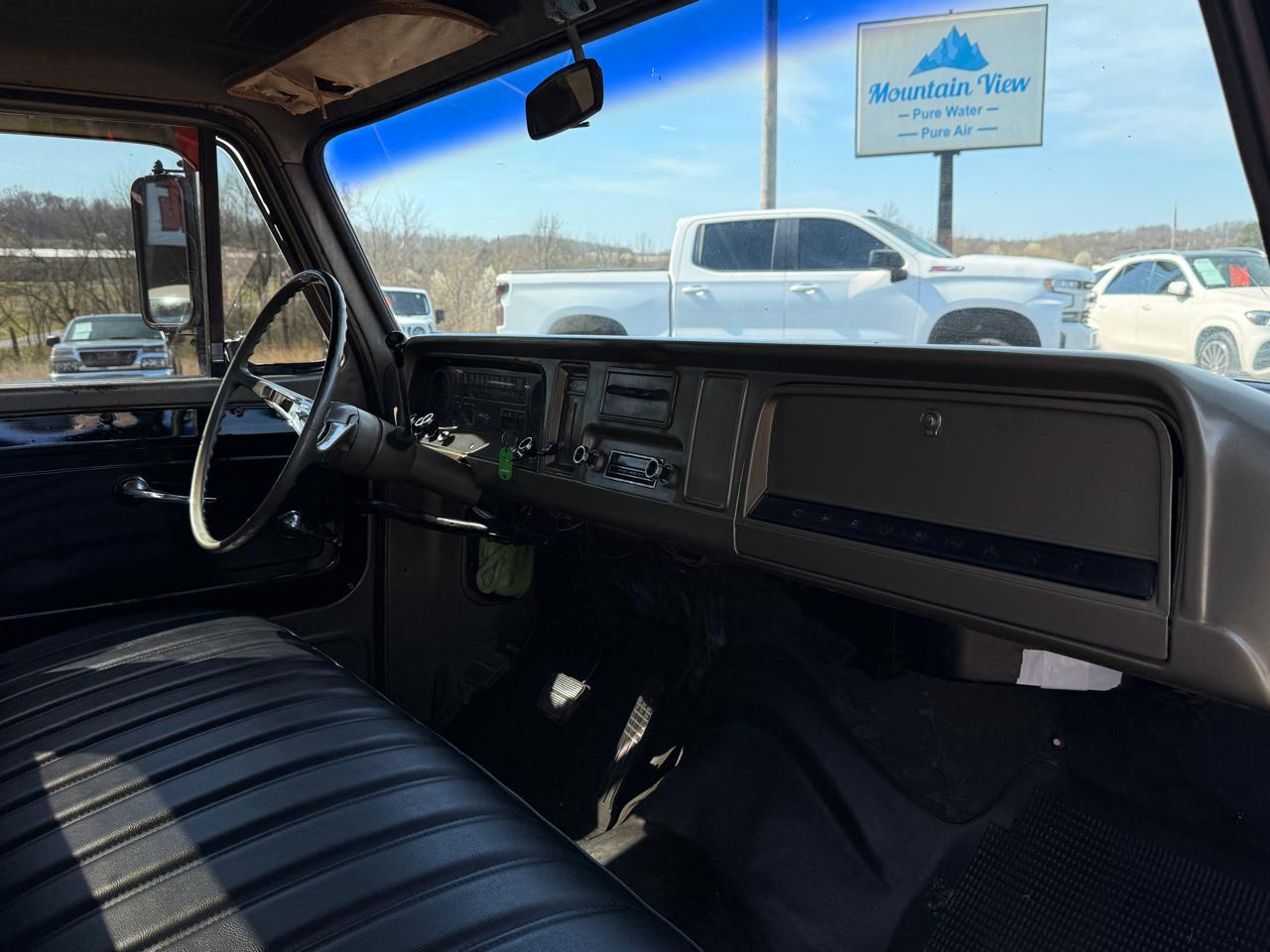 Chevrolet Trucks C10  1965