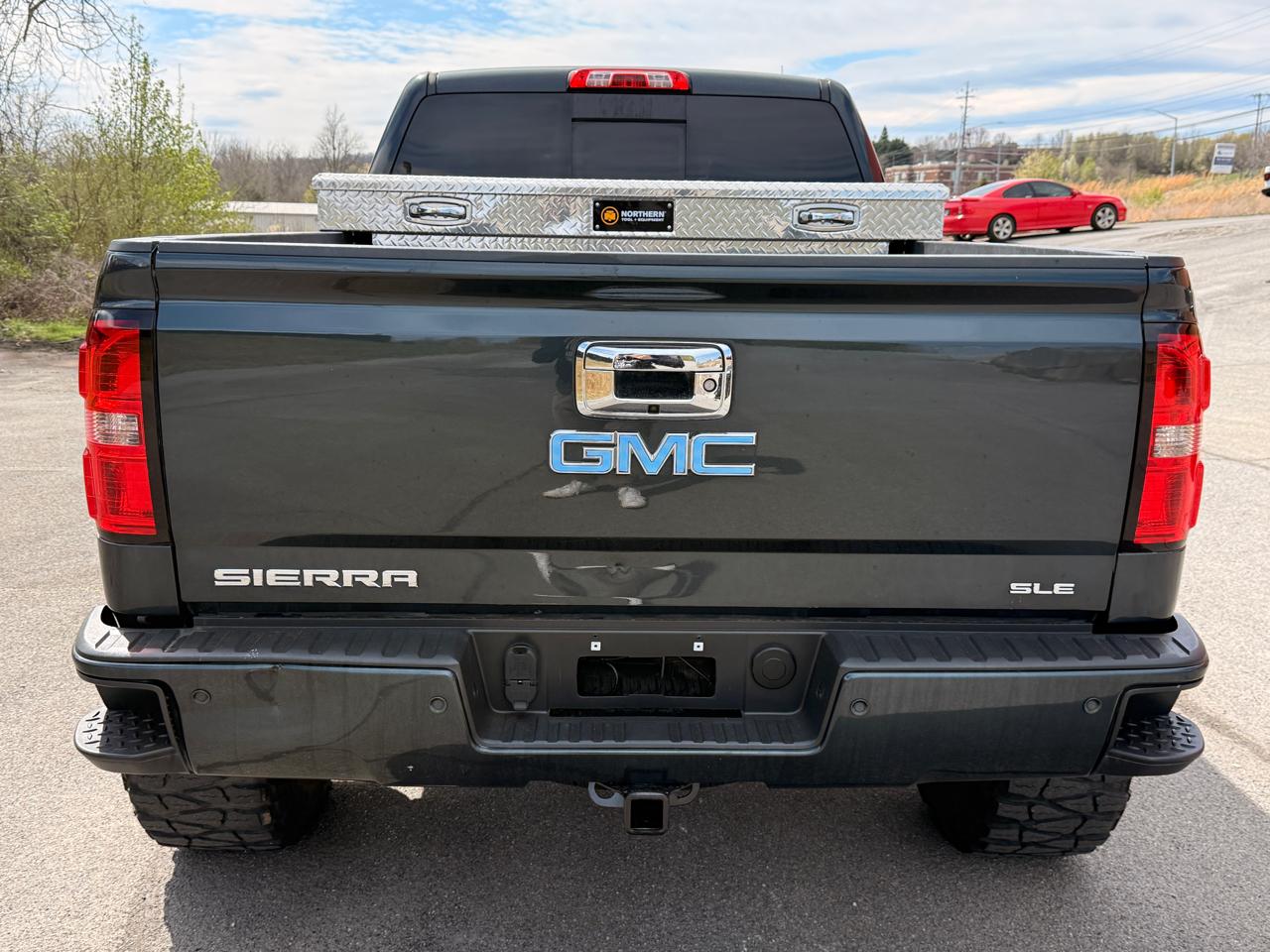 GMC Sierra 1500 4WD Double Cab 143.5" SLE 2017