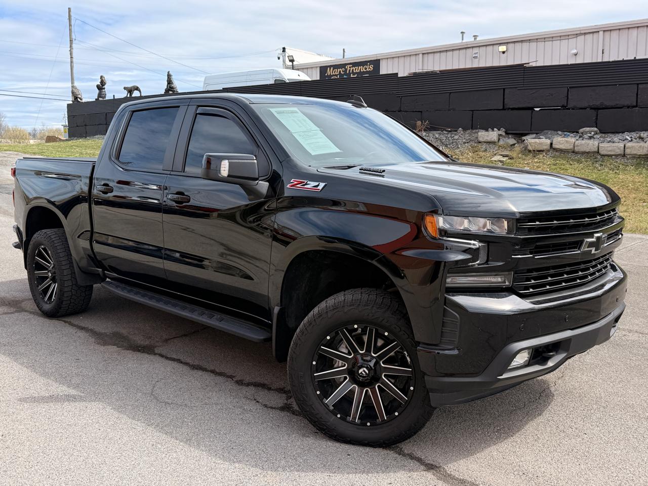 2022 Chevrolet Silverado 1500 LTD 4WD Crew Cab 147" RST