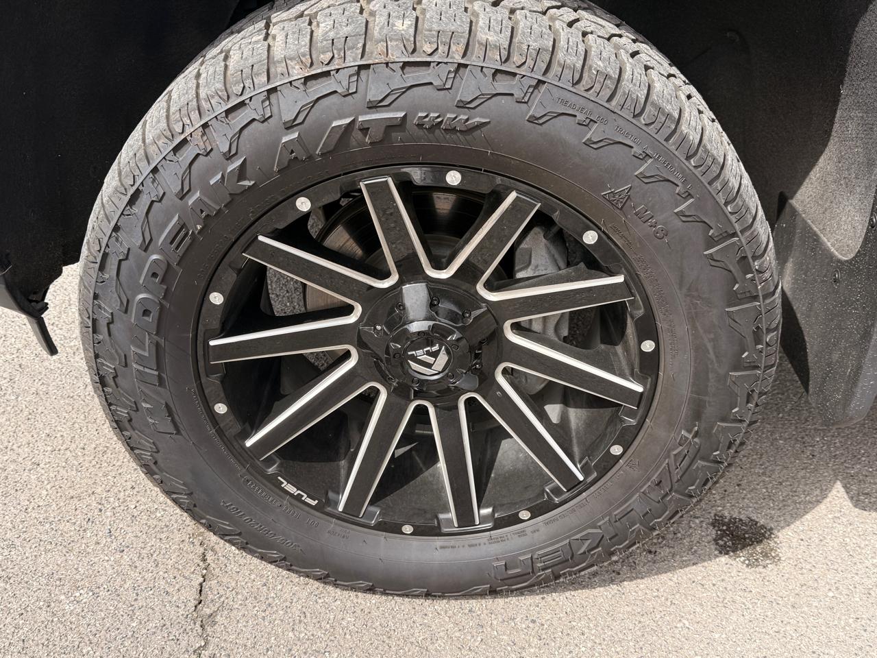 Chevrolet Silverado 1500 LTD 4WD Crew Cab 147" RST 2022