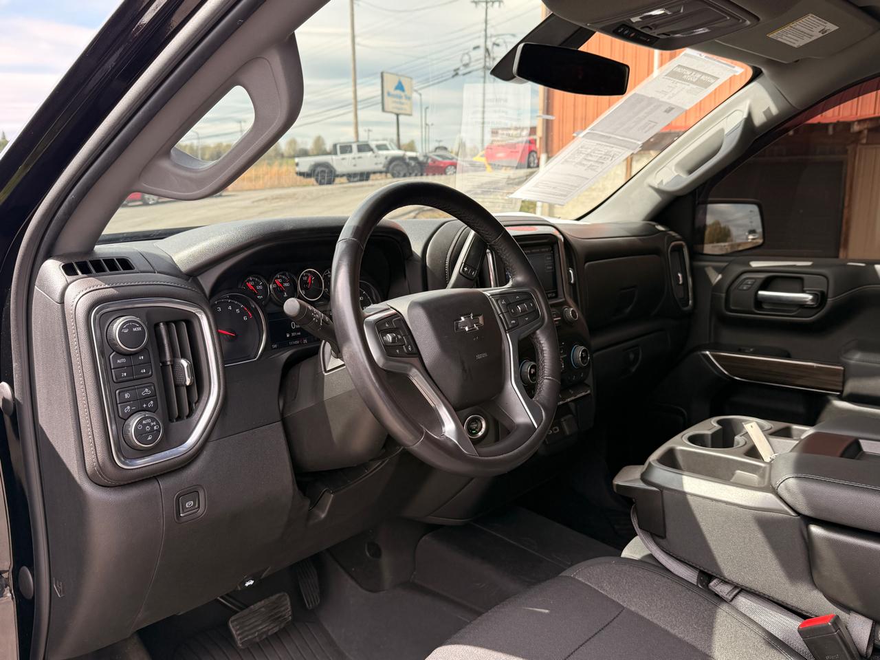 Chevrolet Silverado 1500 LTD 4WD Crew Cab 147" RST 2022