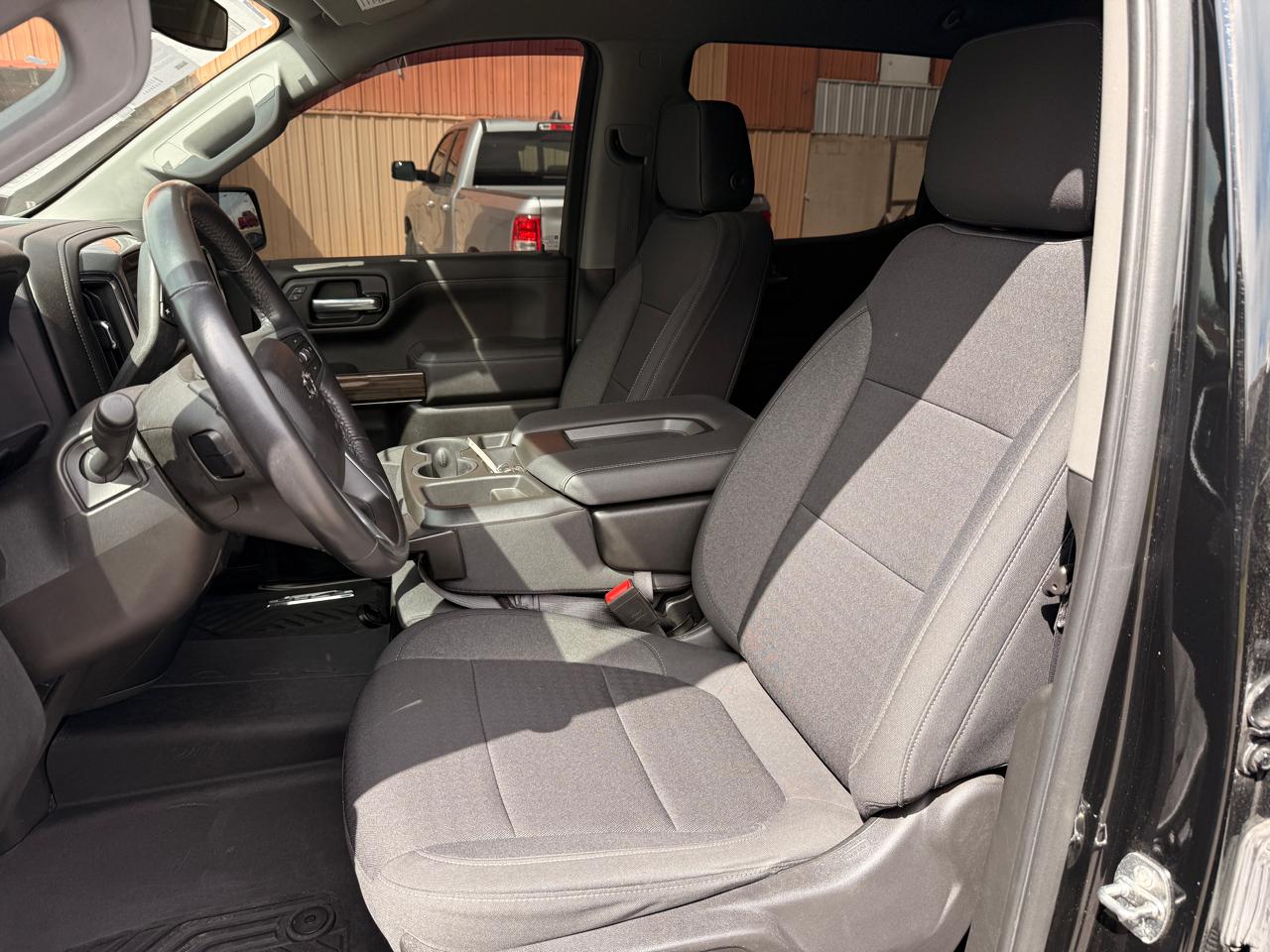 Chevrolet Silverado 1500 LTD 4WD Crew Cab 147" RST 2022