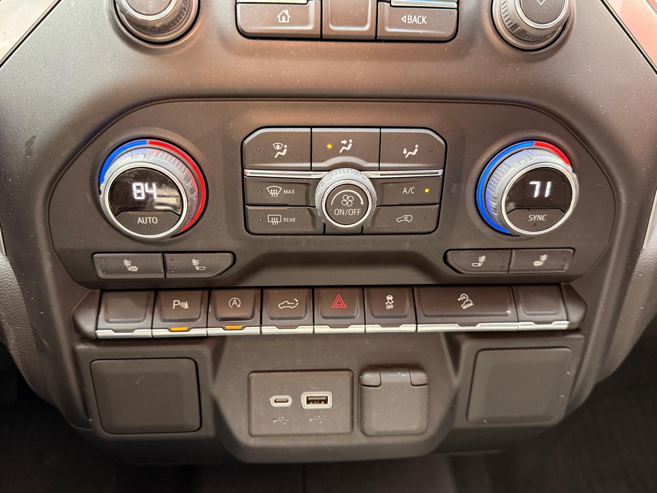 Chevrolet Silverado 1500 LTD 4WD Crew Cab 147" RST 2022