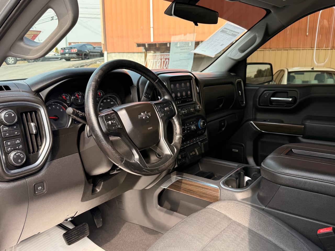 Chevrolet Silverado 1500 4WD Crew Cab 147" RST 2019