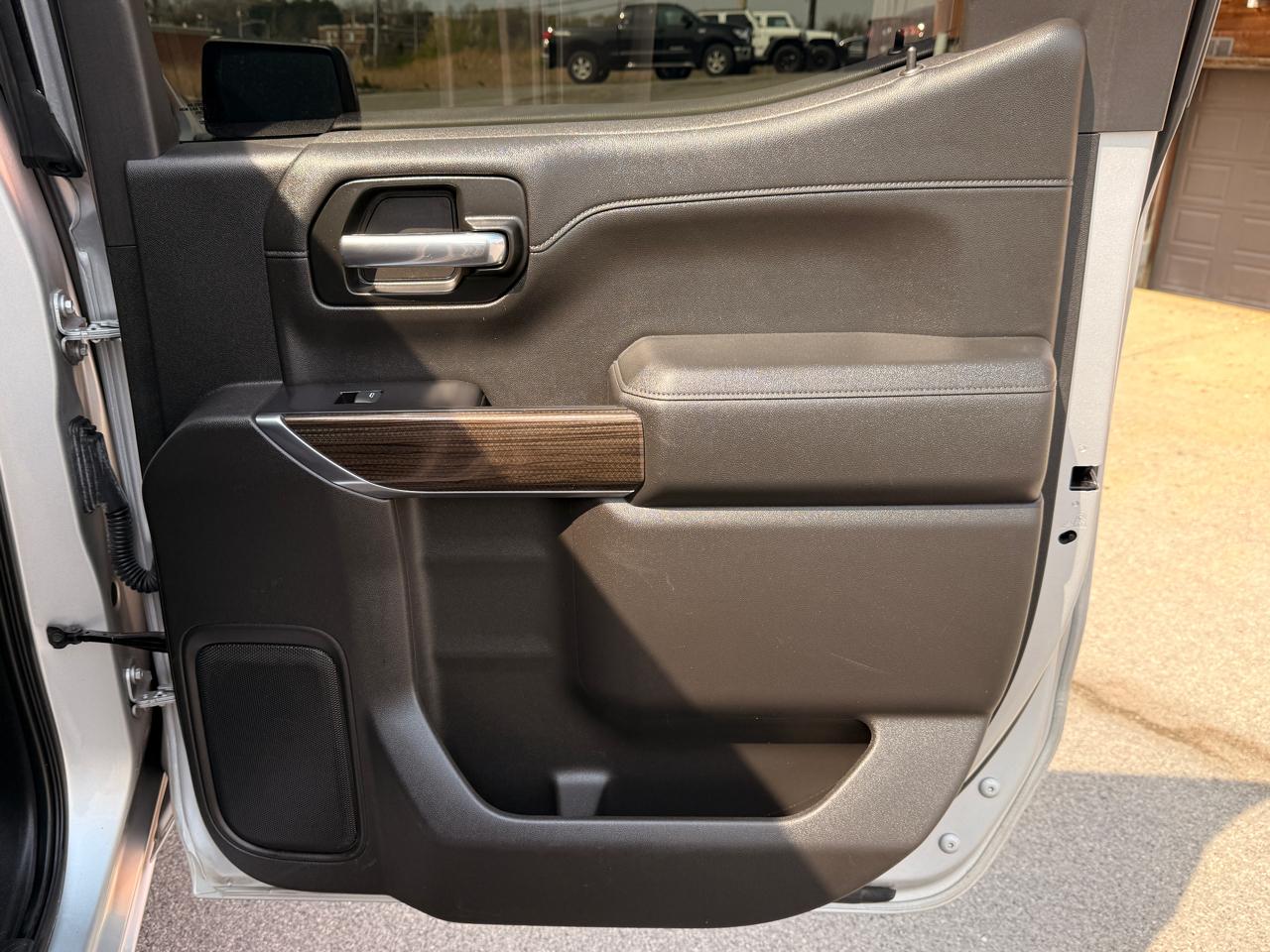 Chevrolet Silverado 1500 4WD Crew Cab 147" RST 2019