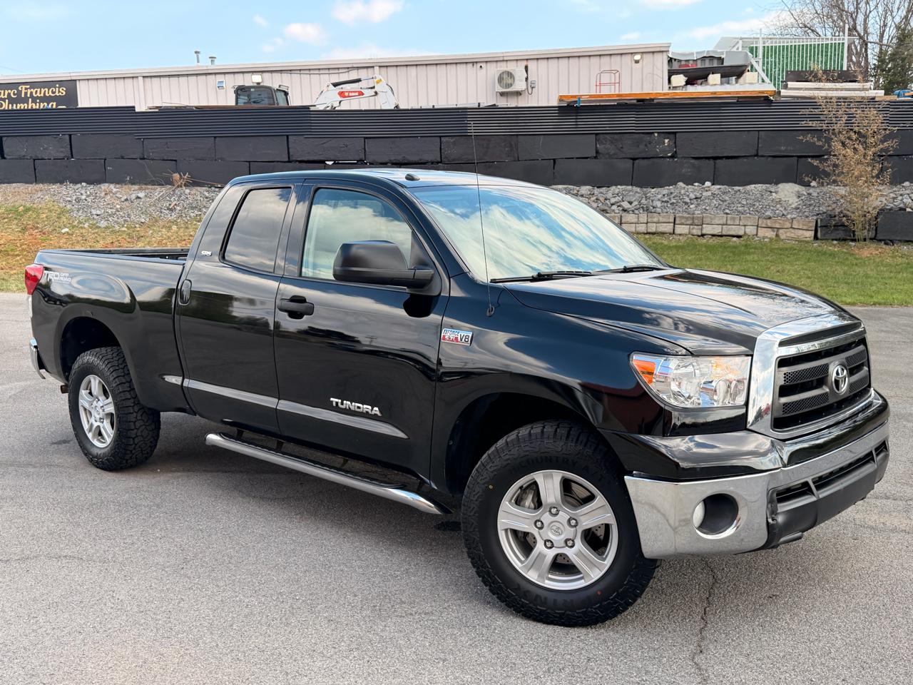 2012 Toyota Tundra 4WD Truck Double Cab 5.7L V8 6-Spd AT (Natl)