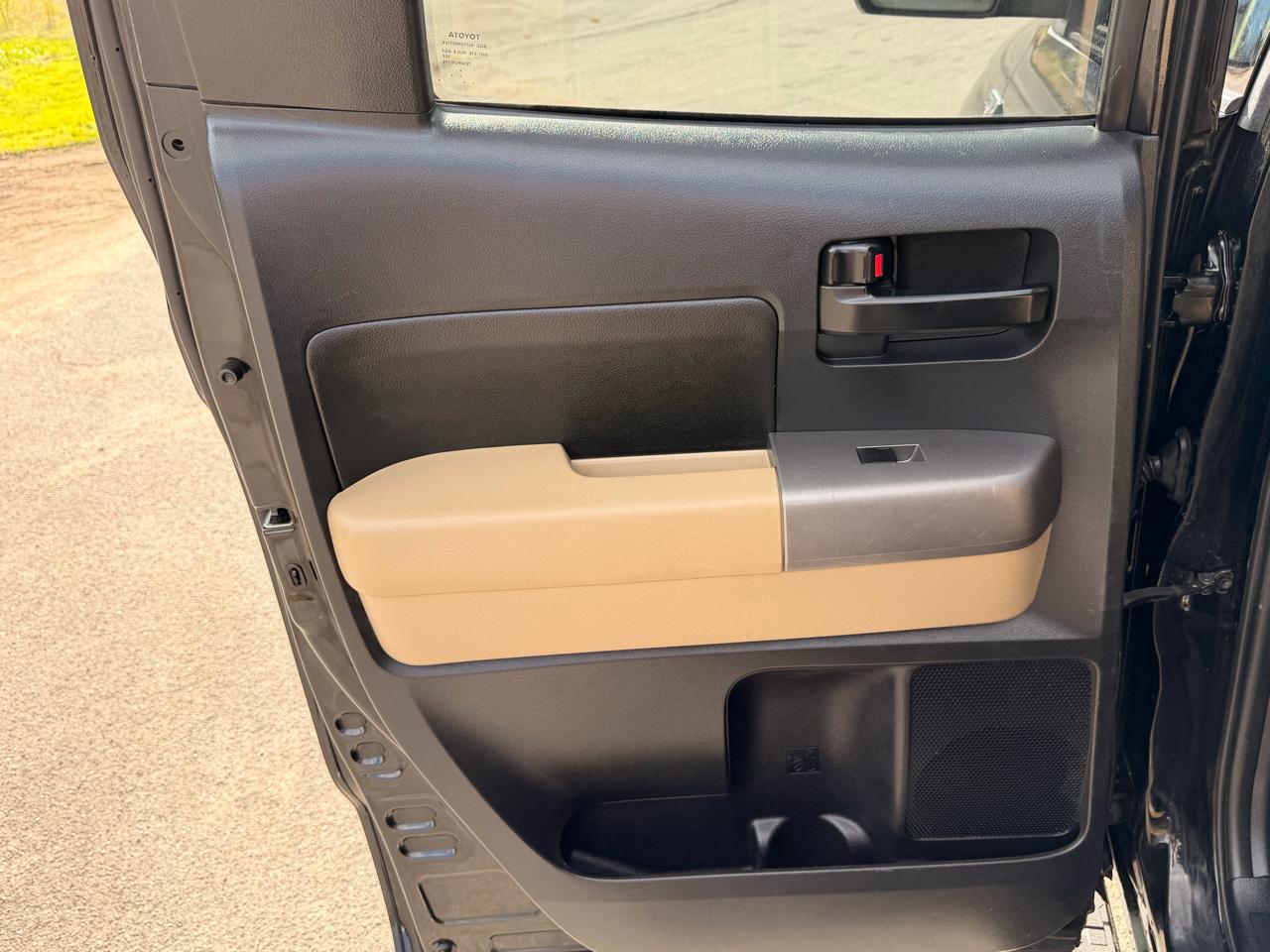 Toyota Tundra 4WD Truck Double Cab 5.7L V8 6-Spd AT (Natl) 2012