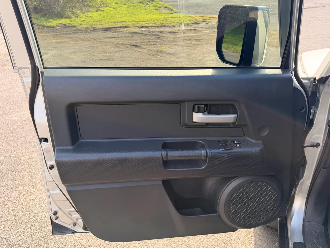 Toyota FJ Cruiser 4WD 4dr Man (Natl) 2008