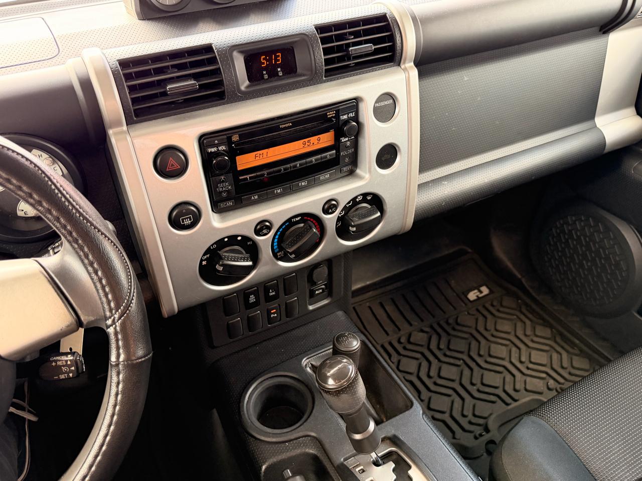 Toyota FJ Cruiser 4WD 4dr Man (Natl) 2008