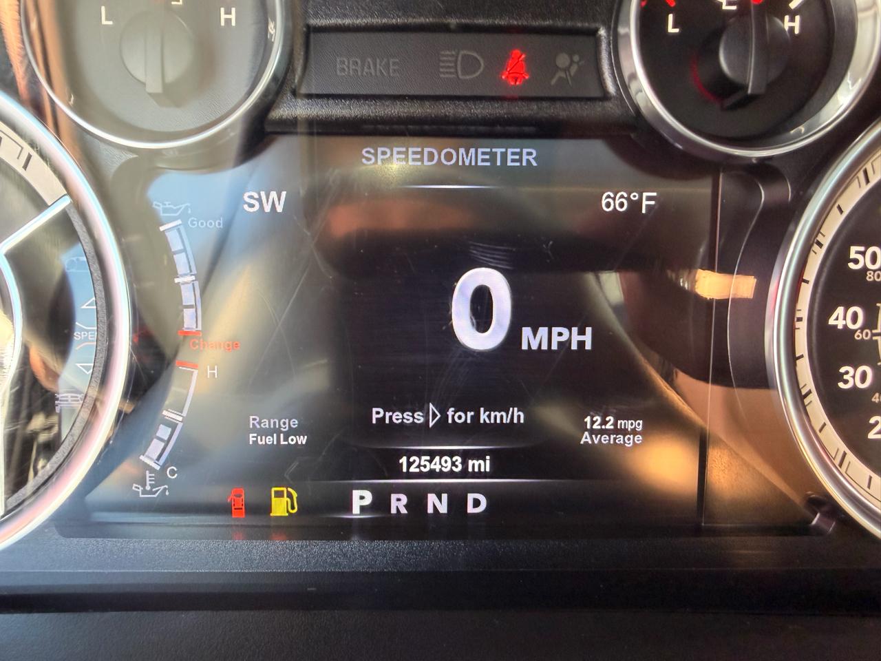 RAM 1500 Night 4x4 Crew Cab 5'7" Box 2017