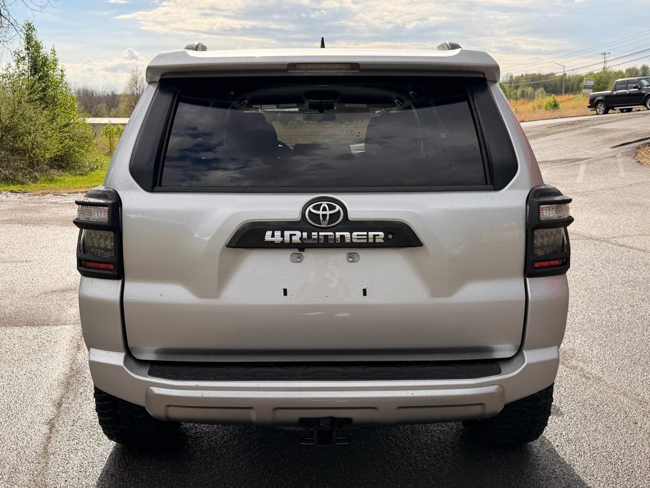 Toyota 4Runner 4WD 4dr V6 Trail Premium (Natl) 2016