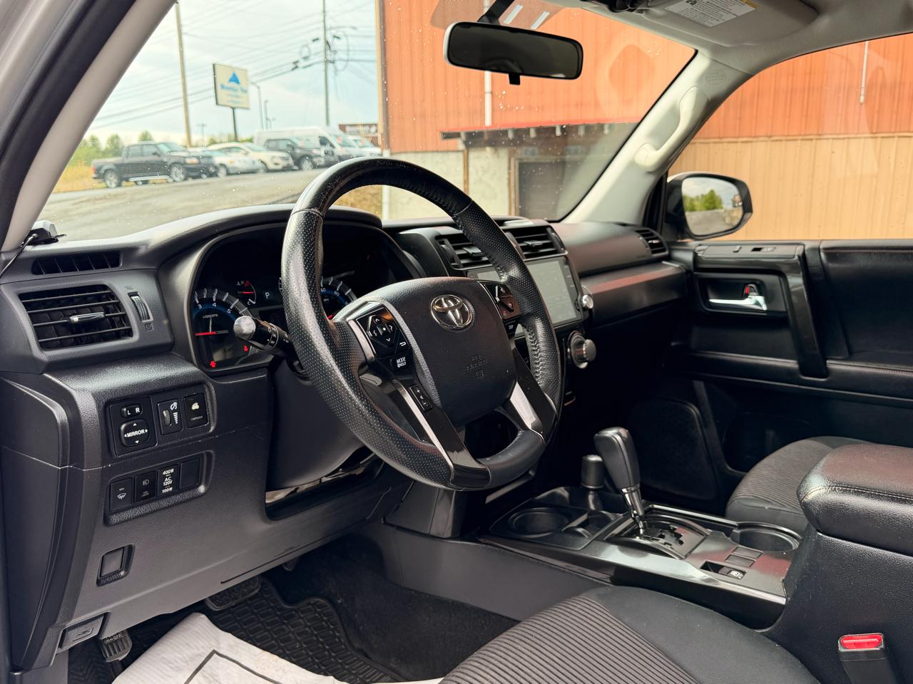 Toyota 4Runner 4WD 4dr V6 Trail Premium (Natl) 2016